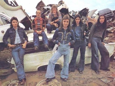 Buster Brown 1974 with a young Phil Rudd and Angry Anderson