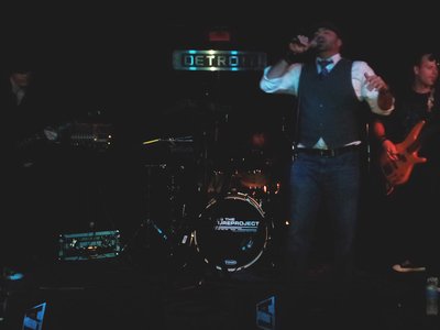 LIVE at DETROIT Bar