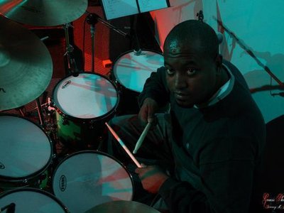 Soulja plays the drums for worship!