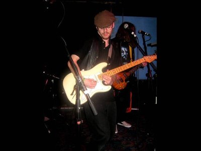 Johnny Crabb photo