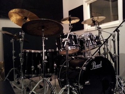 Piano Black Pearl Reference Drum Kit at Beatworkz Studios - Corona, CA