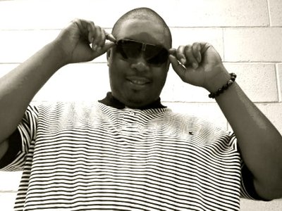 Mr 100% photo