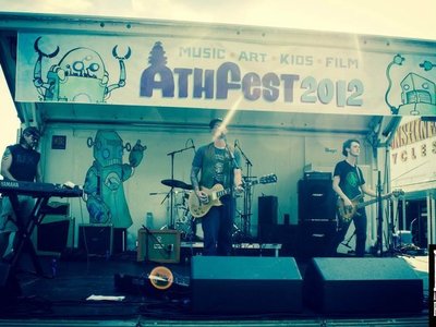 Radiolucent photo