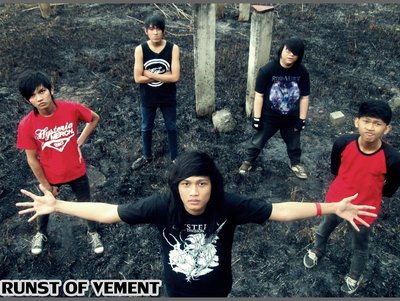 Runst Of Vement photo