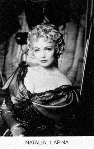 Naked Sambuca ni onlayn tomosha qiling