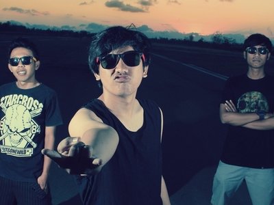 3 idiots :)