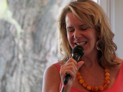 Lisa Maxwell, Jazz Singer photo