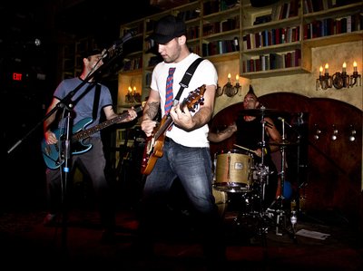 Shindig Avenue photo
