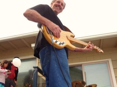 "Duck" Dunn wannabe