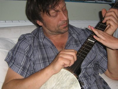 Playing oldtimey banjo 
