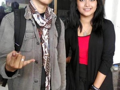 Bae (screamer) dan Fitri (female voice)