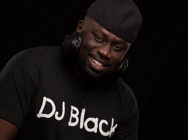 DJ BLACK photo