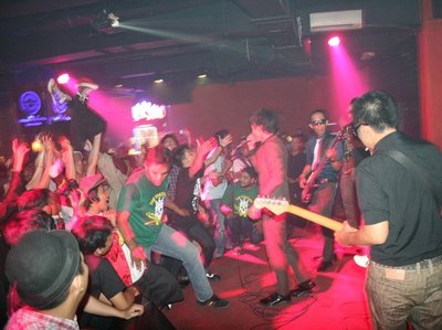 Skalie live at Maitrin lounge 27-09-2012 opening act of The Toasters Live in jakarta, Indonesia