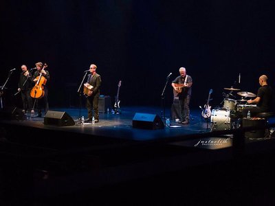 Burlington, Ontario (photo: justaclick Photography Ltd)
