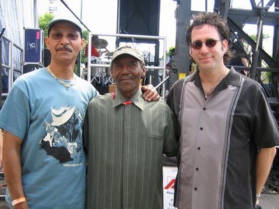 Show MC Larry Banks, Jr & Willie "Big Eyes" Smith hanging backstage