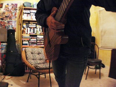 guitar made by Chris Capozzoli