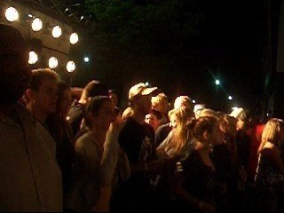heavy crowd reaction