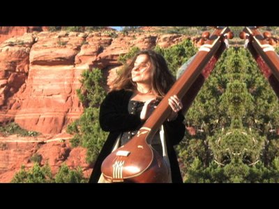 Gina with tanpura
