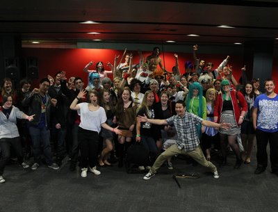 Melbourne, Australia - Best Sunday 11:00am Crowd Ever!
