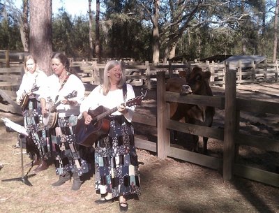 I think "Penny" the cow really enjoyed our moosic at Morningside Park the other day!