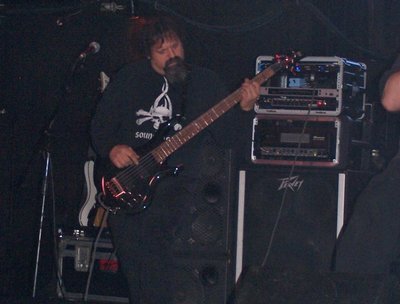Randy Walton earth-shaking bass!!