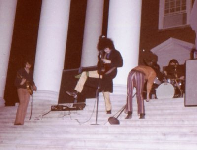 Live on the steps of the University of Virginia