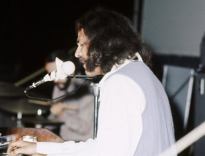 Lou Cordera on the Keyboard