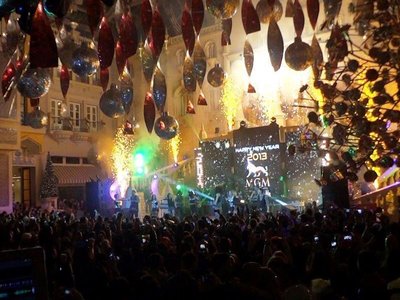 nye 2013 china. budget 500k