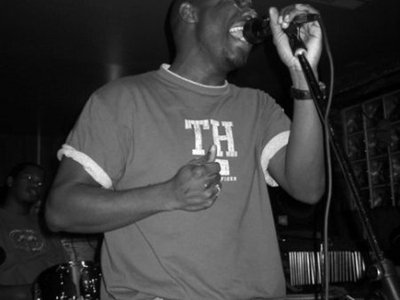 singing @ "The Movement" at Bar Nun