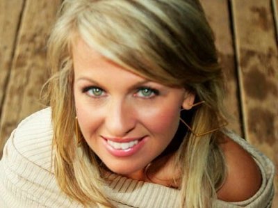 Mindy Callahan photo