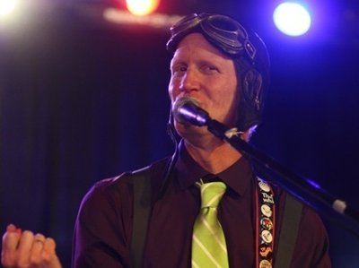 The new 12-string guitar makes stage debut