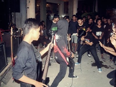 Satu Untuk Semua ( @ Planet Cafe )