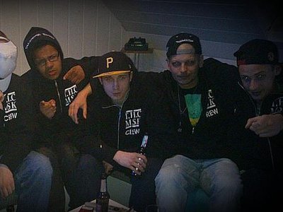 T.H.C MSK Crew mit White Dog