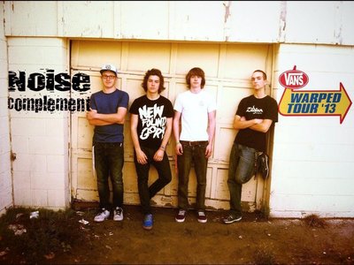 VOTE FOR US TO PLAY ON WAPRED!