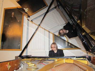 Chris Rafael Wnuk in the White Hall of the Wilanow Palace Museum