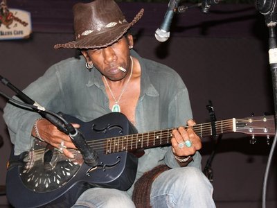 REDBONES BLUES CAFE, KINGSTON, JAMAICA.
