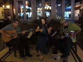 Stepping Stone at De Vere's Irish Pub