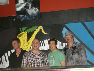 These guys wanna party with you!