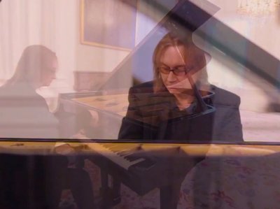 Chris Rafael Wnuk - A touch of Light - the premiere concert