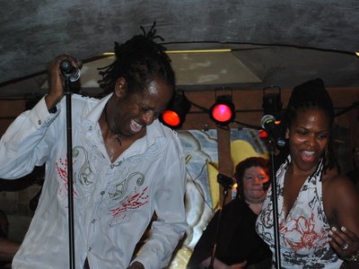 trish n tom