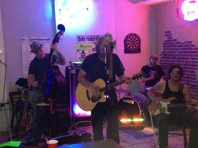 TrailerBand Live at Hemingways!