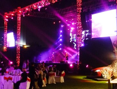 Dubai with The Red Hot Chilli Pipers