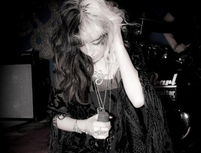 Nix Vantgarde - vocals