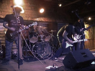 Live at Finnigans Wake 4/6/13