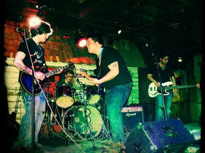 Live at Finnigans Wake 4/6/13