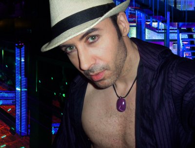 Nightlife in Violet.