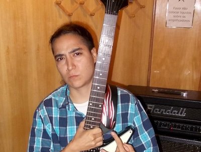 Our new guitar player: Maffe Musick.