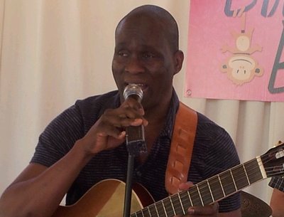 desmond the songwriter photo