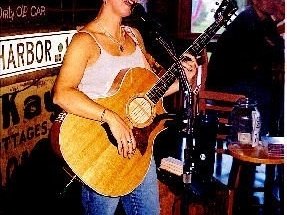 Bobbi Lane photo