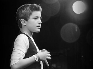 Alex B photo